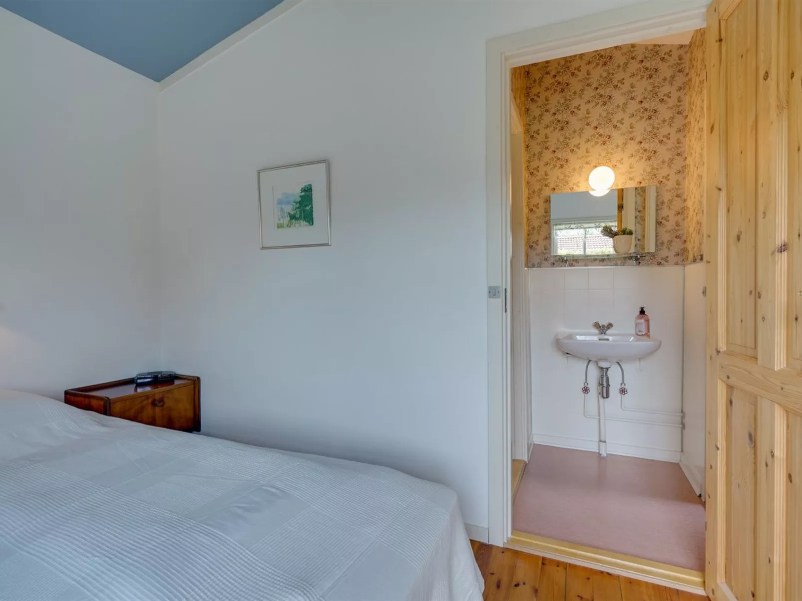 "Siem" - 650m from the sea-Inside