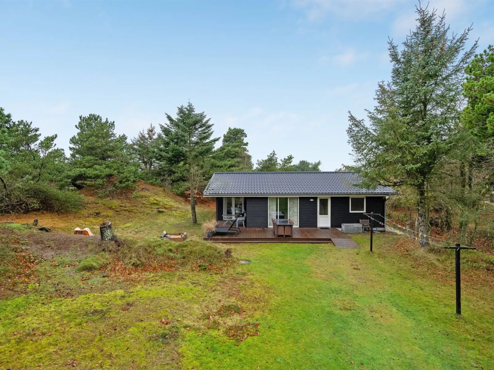 "France" - 1.1km from the sea-Draußen