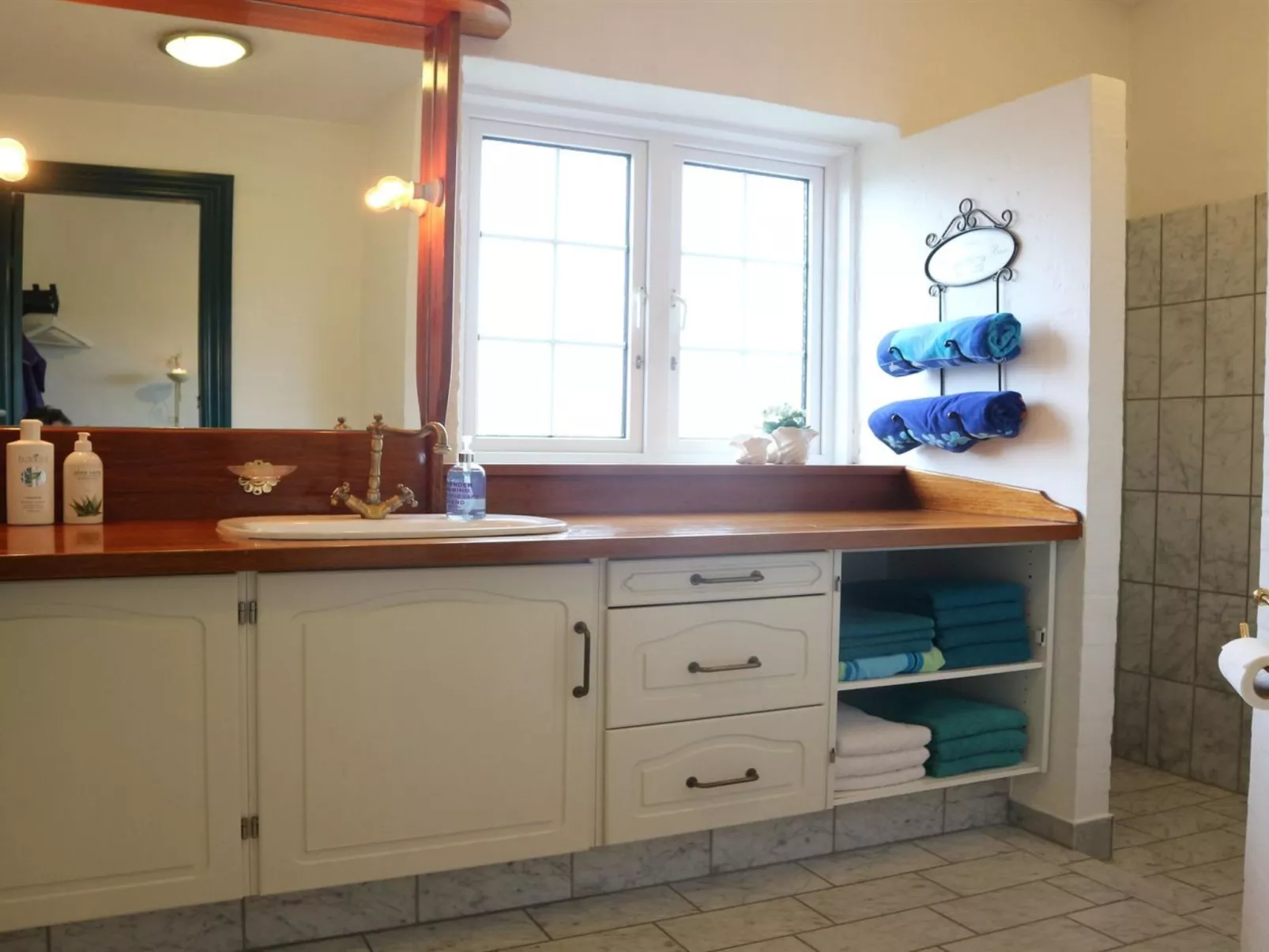 "Fridoline" - 150m from the sea-Inside