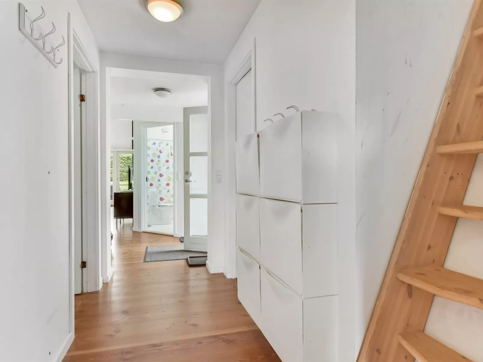 "Bjerund" - 250m from the sea-Inside