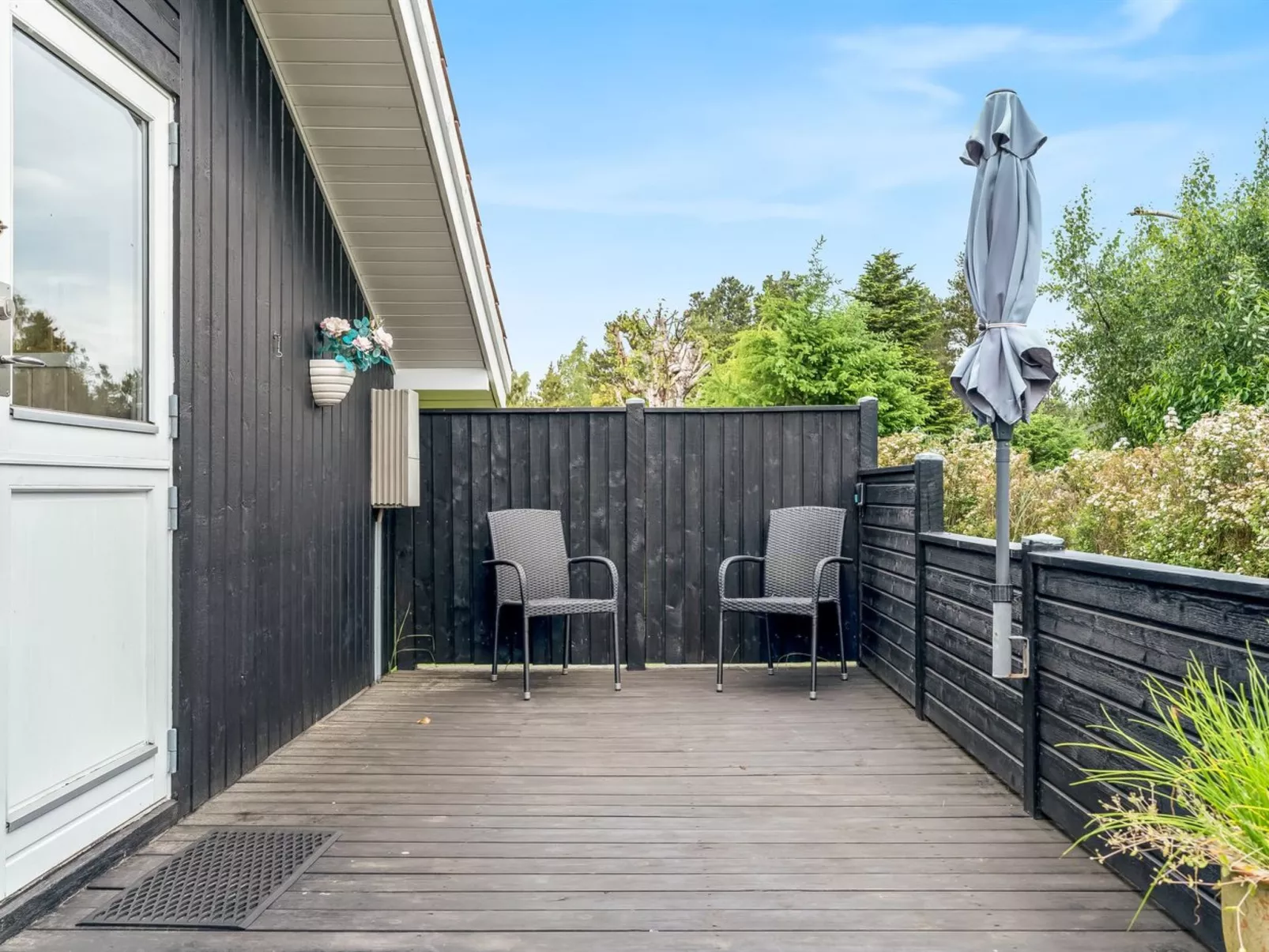 "Brynhild" - 400m from the sea-Dehors