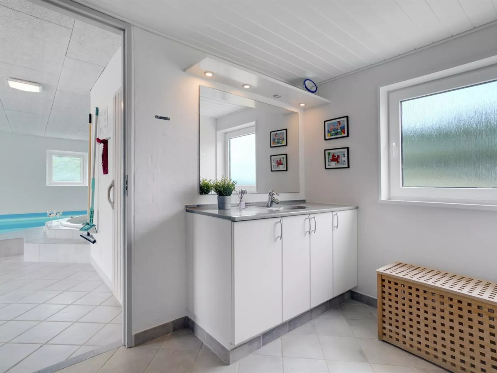 "Alli" - 800m from the sea-Inside