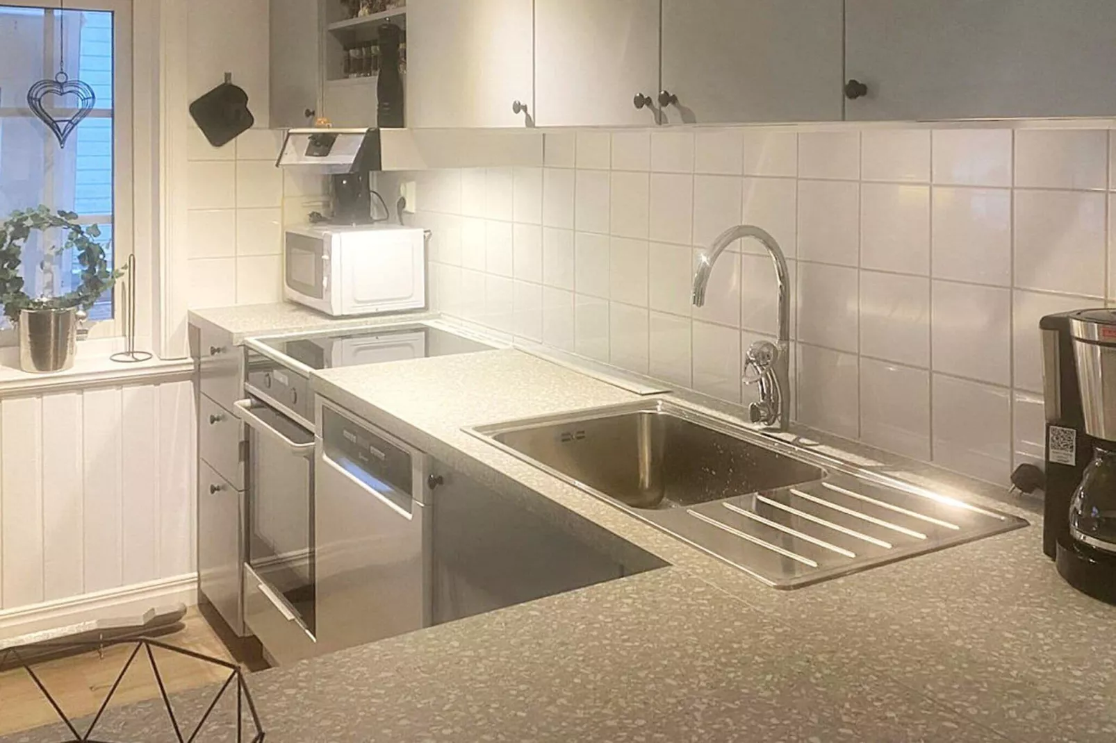 10 person holiday home in SYSSLEBÄCK-By Traum-Indoor