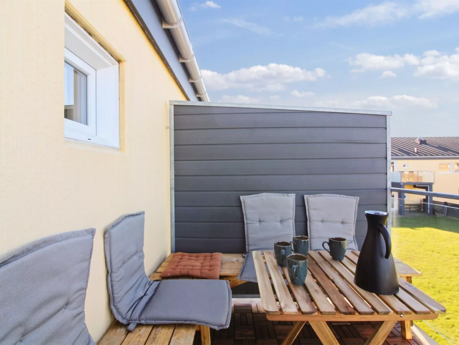 "Eydis" - 150m from the sea-Outside