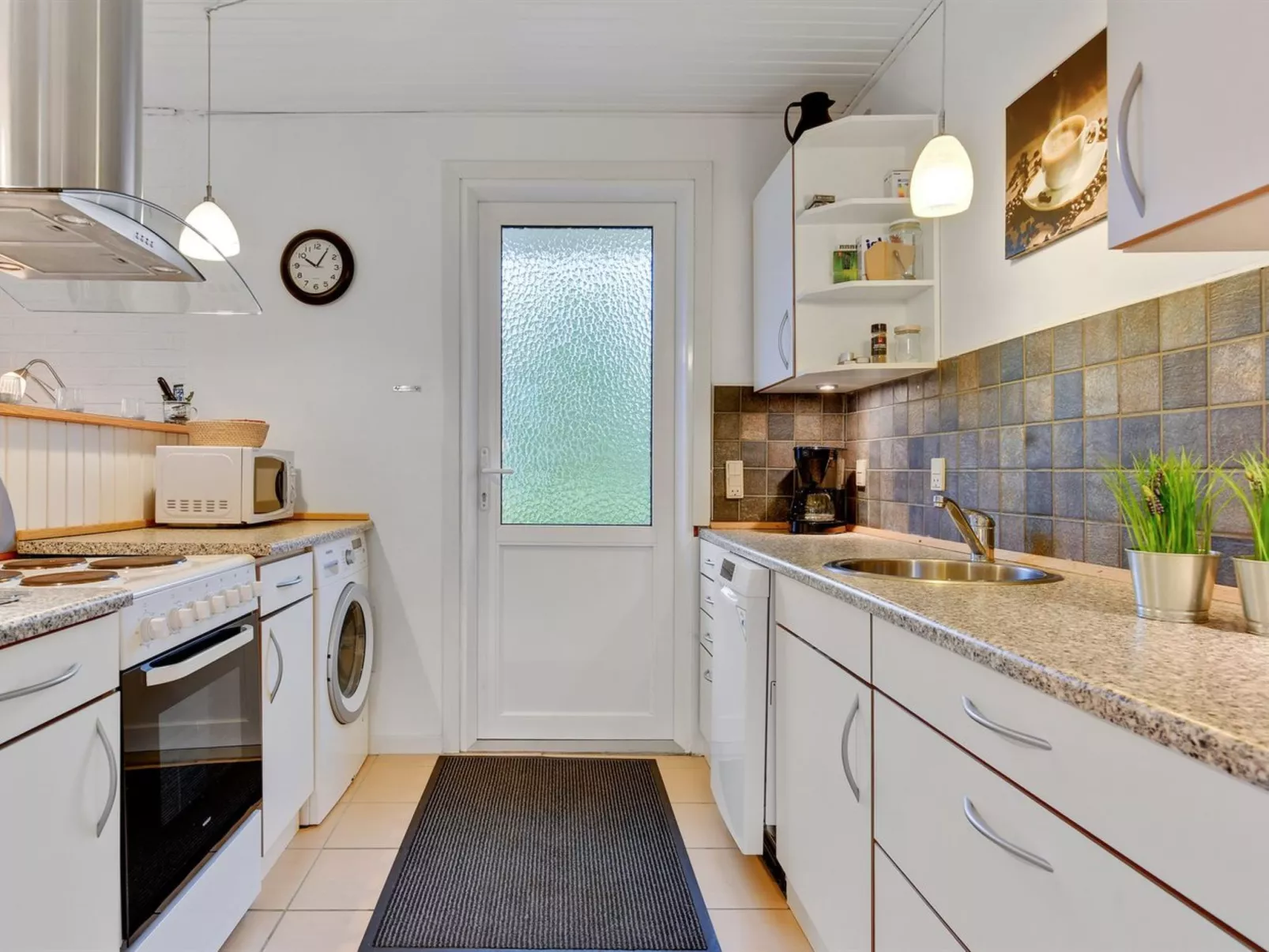 "Umen" - 300m from the sea-Inside