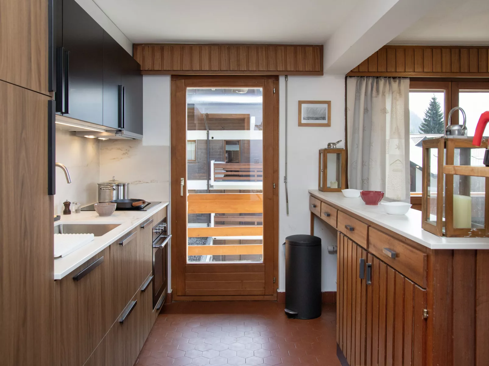 Val Neige 11-Drinnen