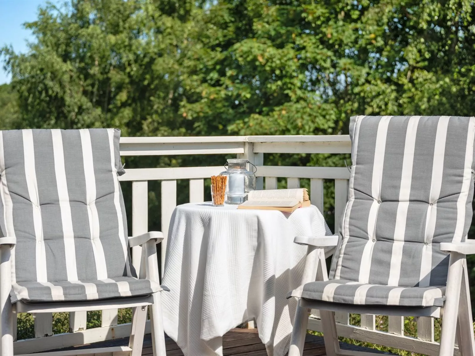 "Lillan" - 250m from the sea-Outside