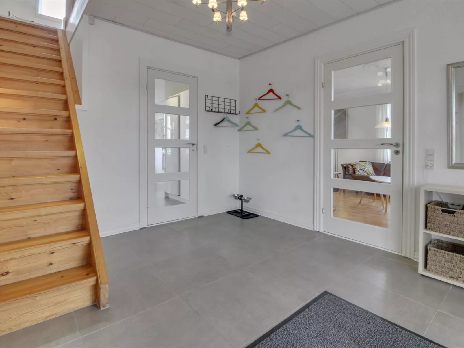 "Juuso" - 20km from the sea-Inside