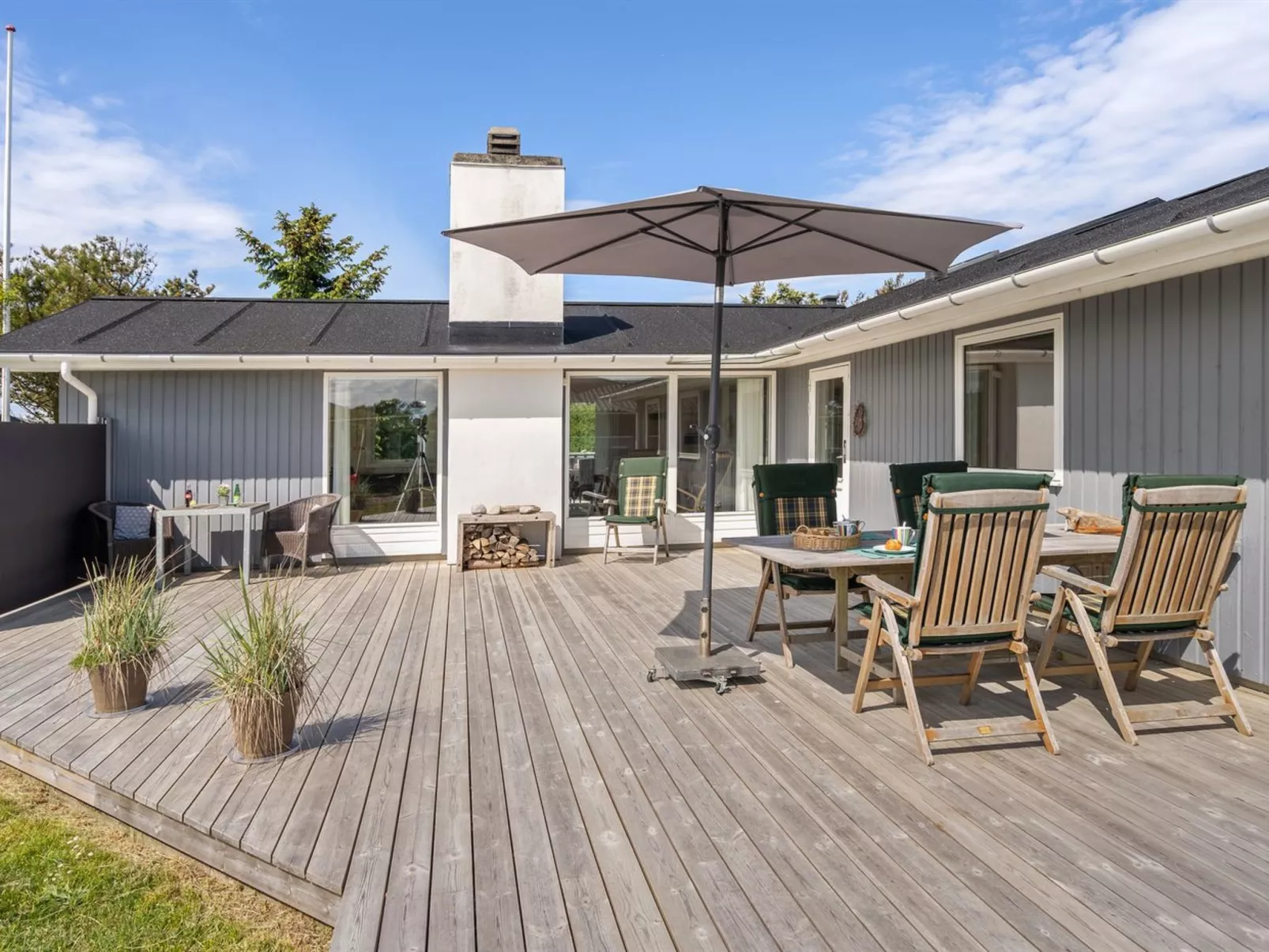 "Wolfger" - 350m from the sea-Outside