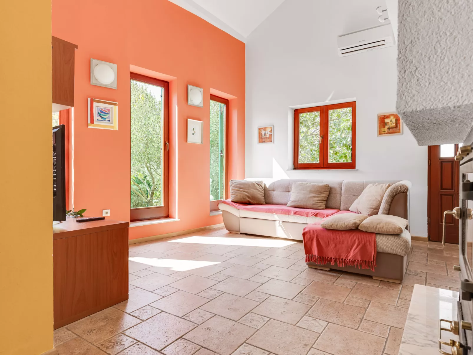 Yellow House-Drinnen