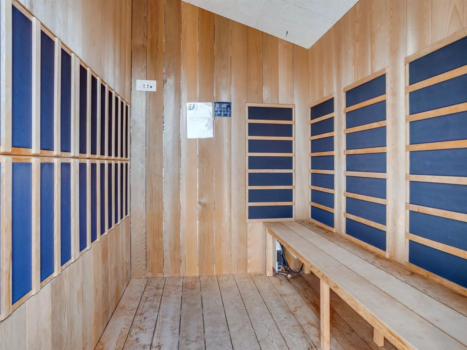 "Siegfried" - 500m from the sea-Dedans