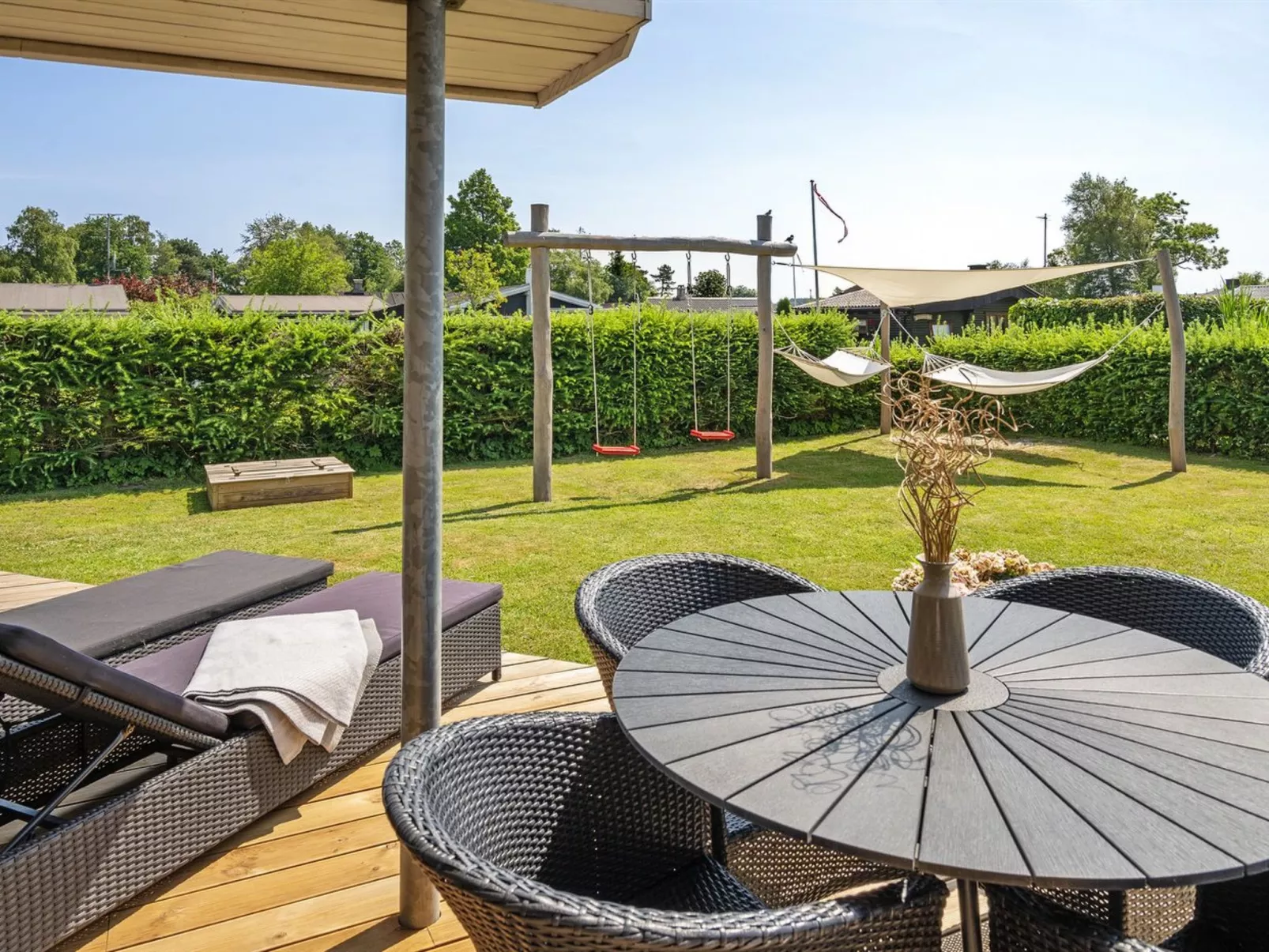 "Nine" - 200m from the sea-Outside