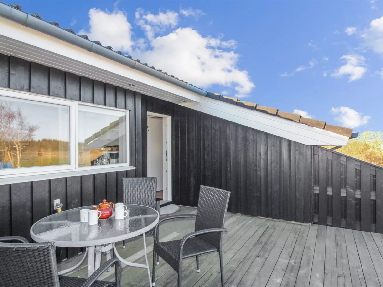 "Nynke" - 600m from the sea-Outside