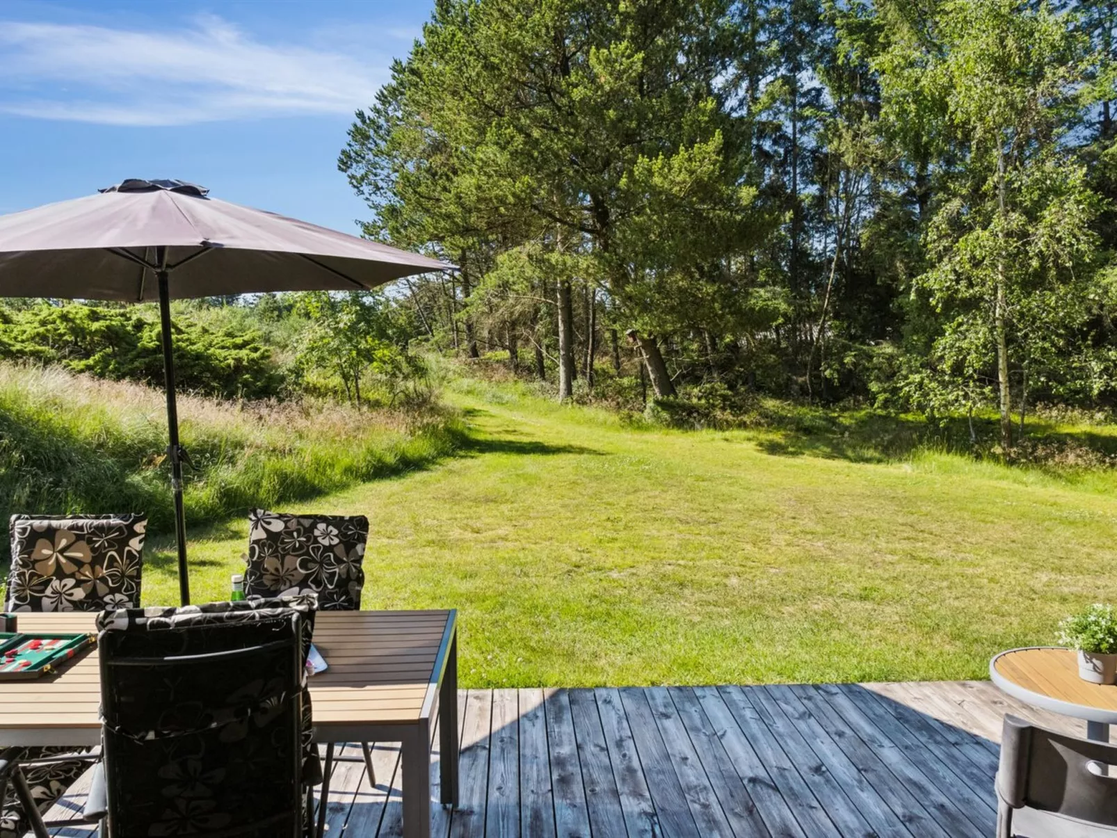 "Swen" - 1.3km from the sea-Draußen