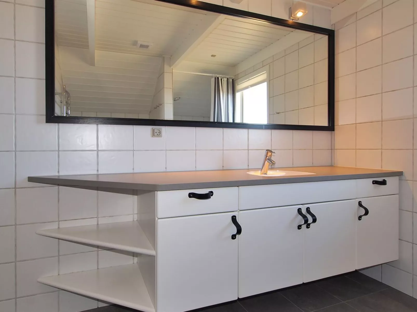 "Sightrygg" -  from the sea-Dedans