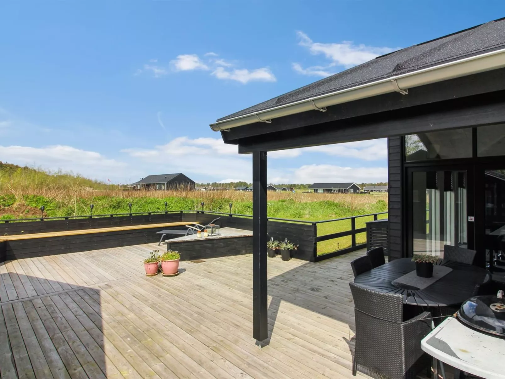 "Aldina" - 1.5km from the sea-Draußen