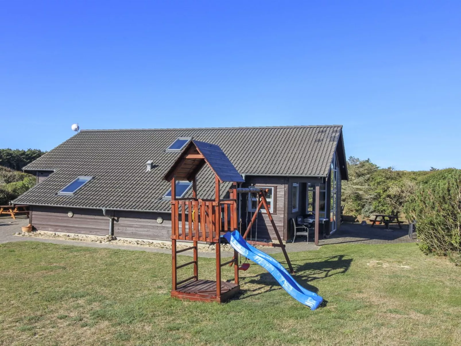 "Lothen" - 500m from the sea-Outside