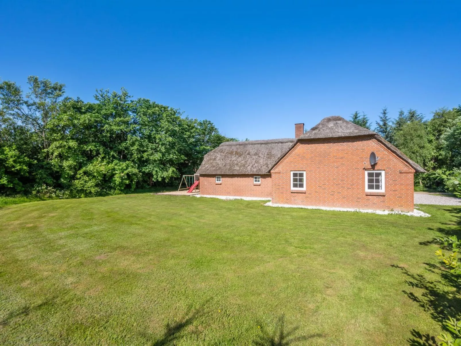 "Thana" - 1.4km from the sea-Dehors