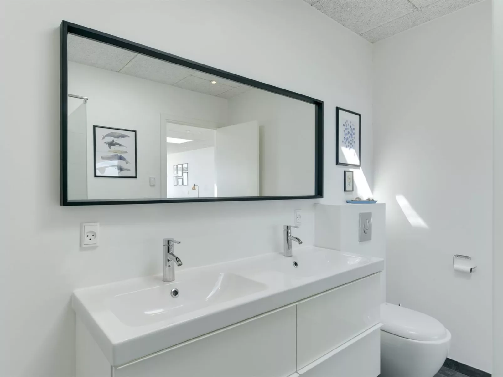 "Herewardus" - 10m to the fjord-Drinnen