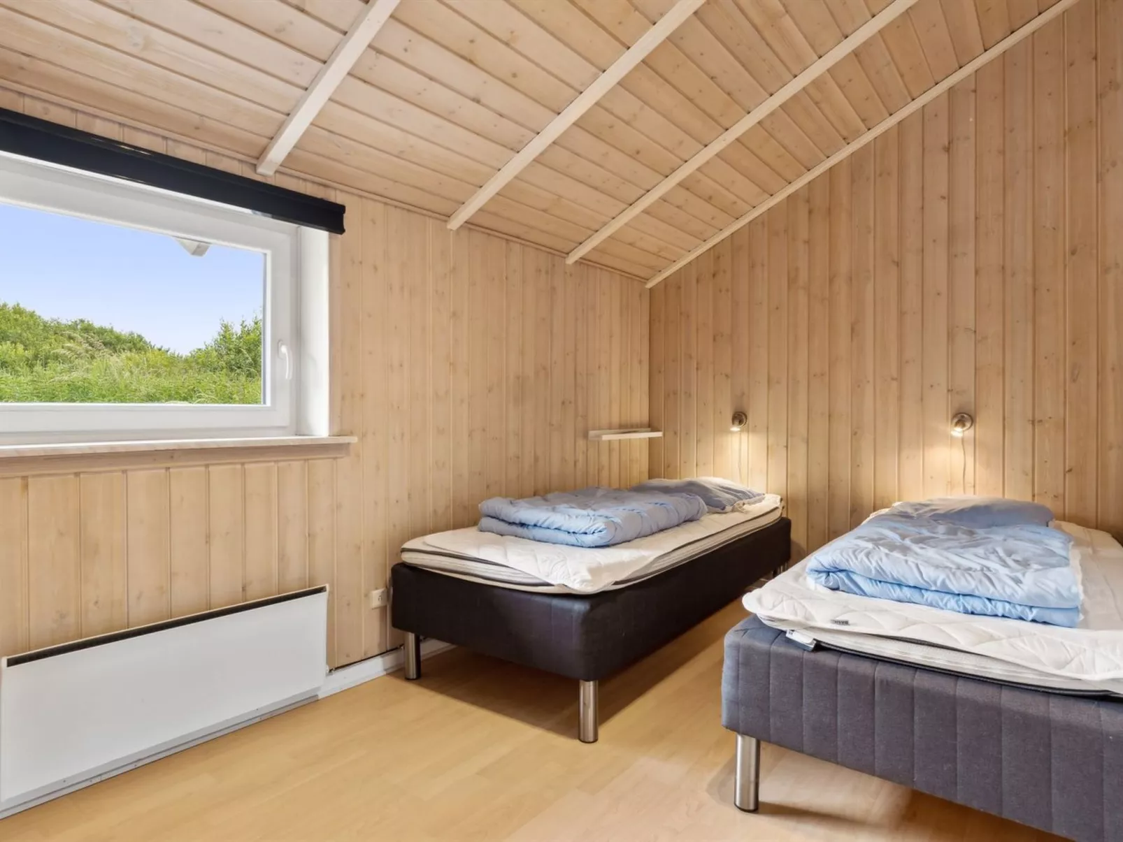 "Spurv" - 1.8km from the sea-Inside