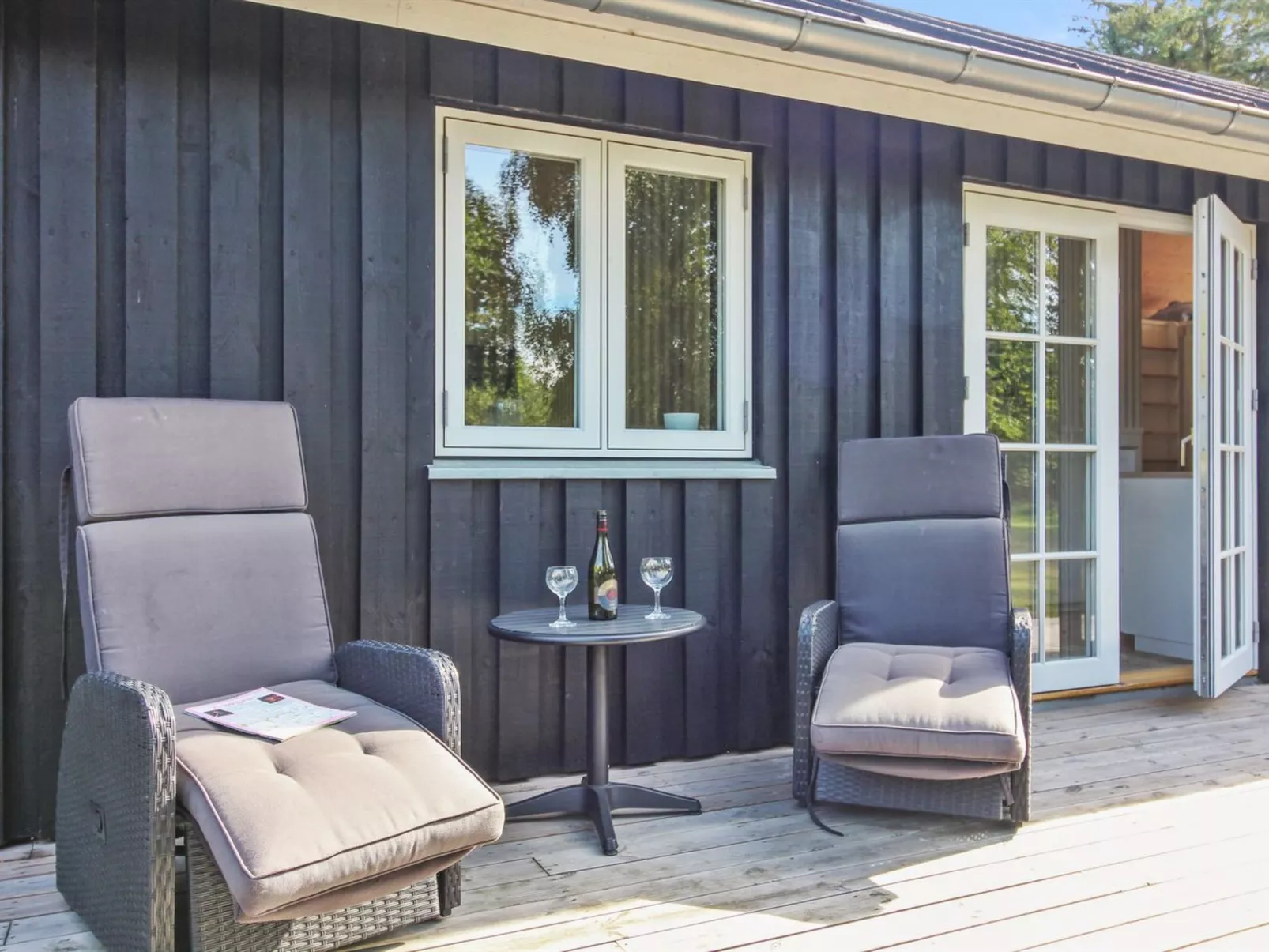 "Santtu" - 600m from the sea-Dehors