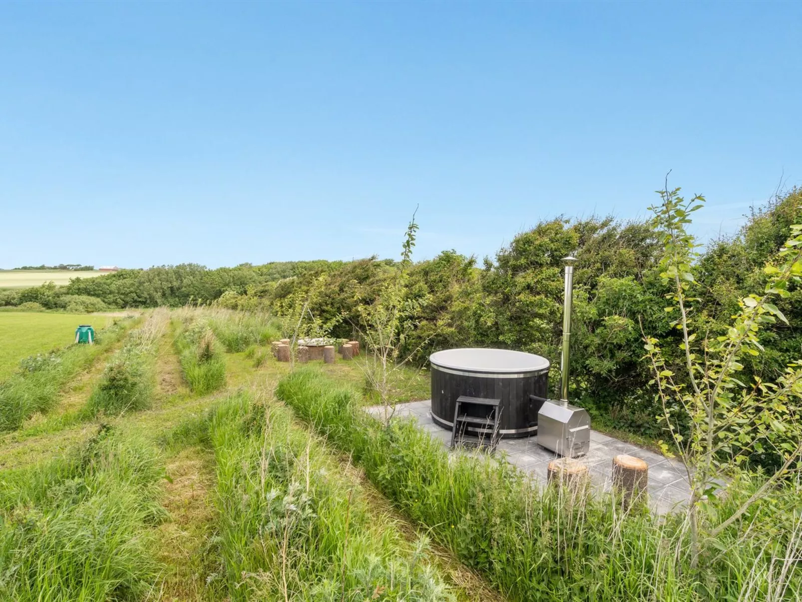 "Imilie" - 250m to the fjord-Dedans