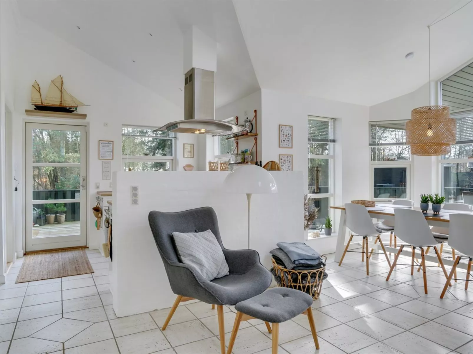 "Asgard" - 500m from the sea-Drinnen