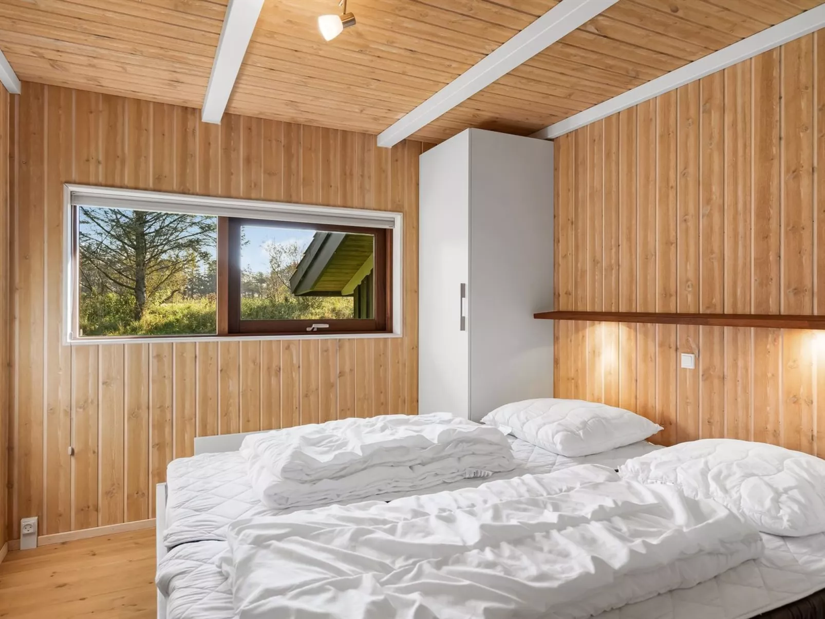 "Emeli" - 1.3km from the sea-Inside