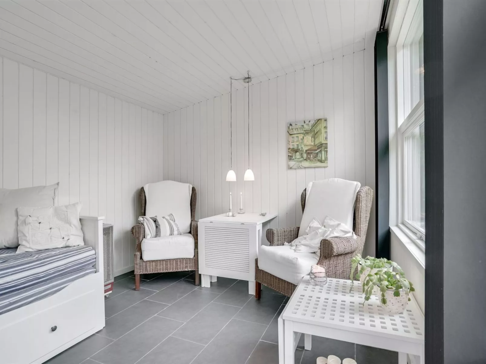 "Yonna" - 400m from the sea-Drinnen