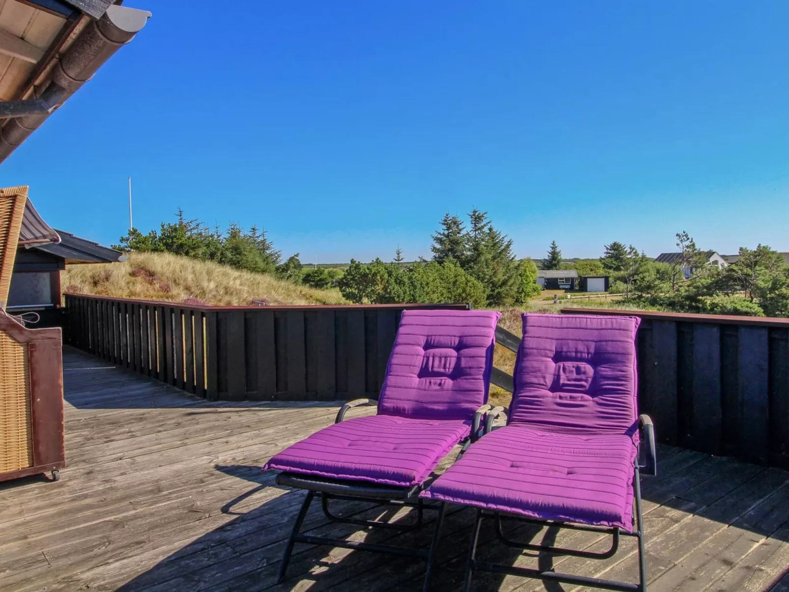 "Alim" - 300m from the sea-Draußen