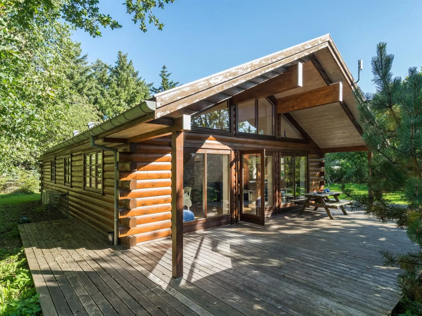 "Floriane" - 700m from the sea-Draußen