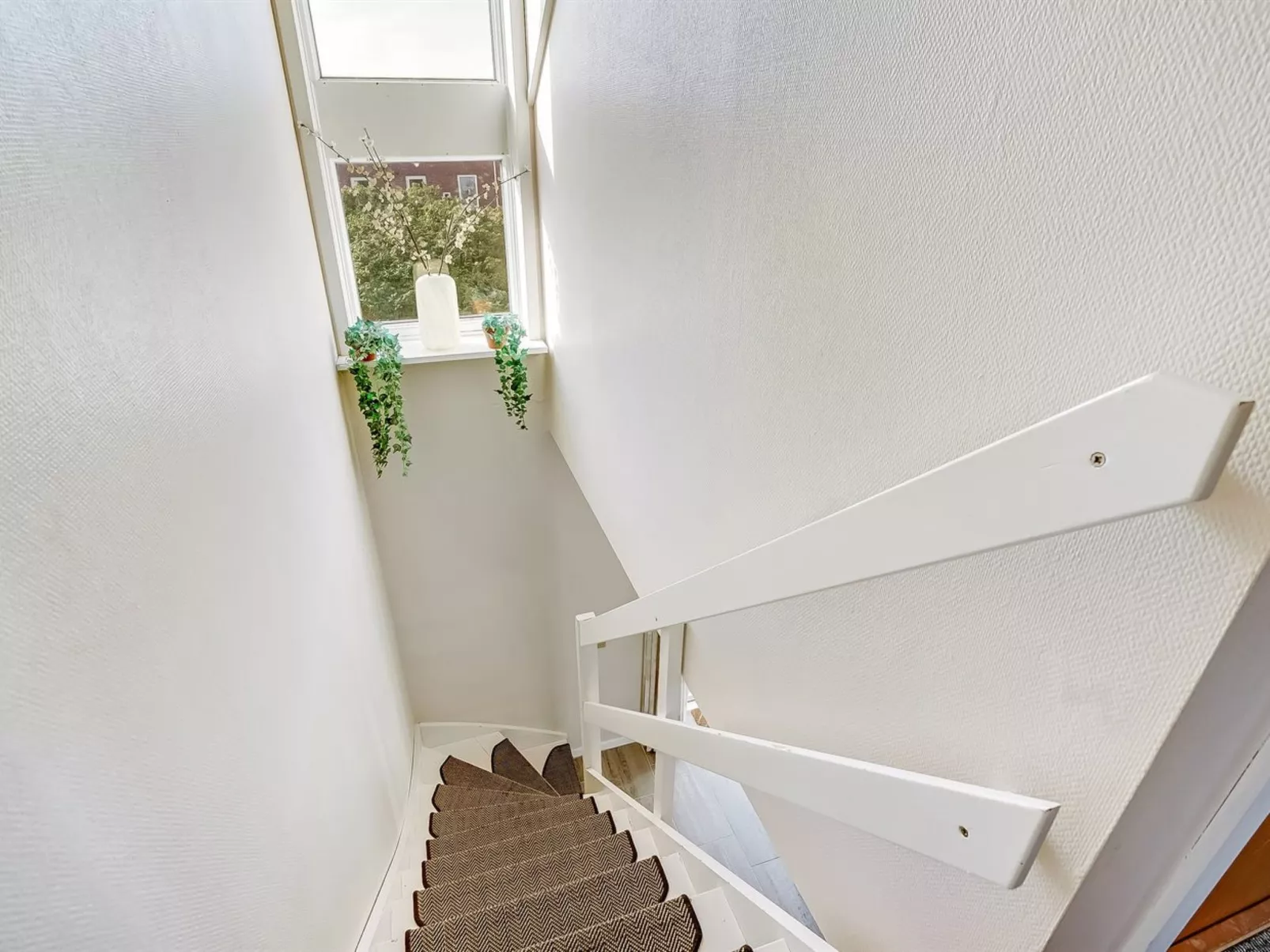 "Palni" - 2.3km from the sea-Dedans