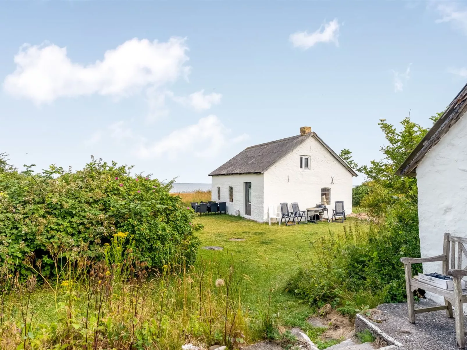 "Agrippa" - 30m to the fjord-Draußen