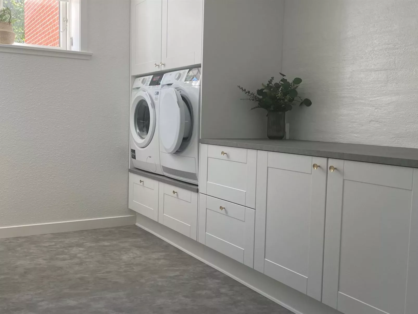 "Urs" - 200m from the sea-Drinnen