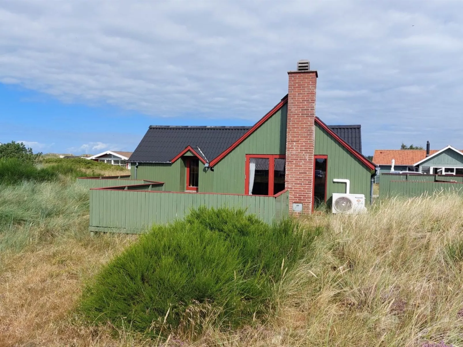 "Rayne" -  from the sea-Draußen