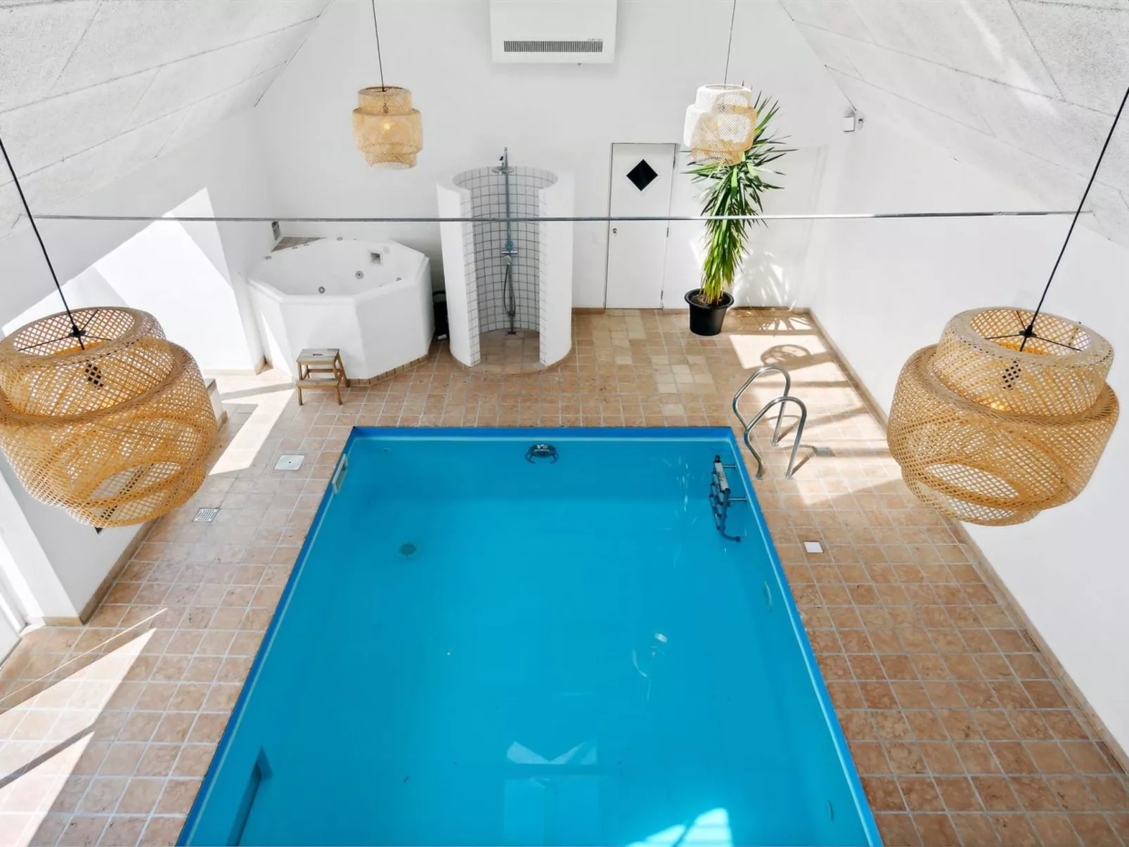 "Thilo" - 2.3km from the sea-Outside