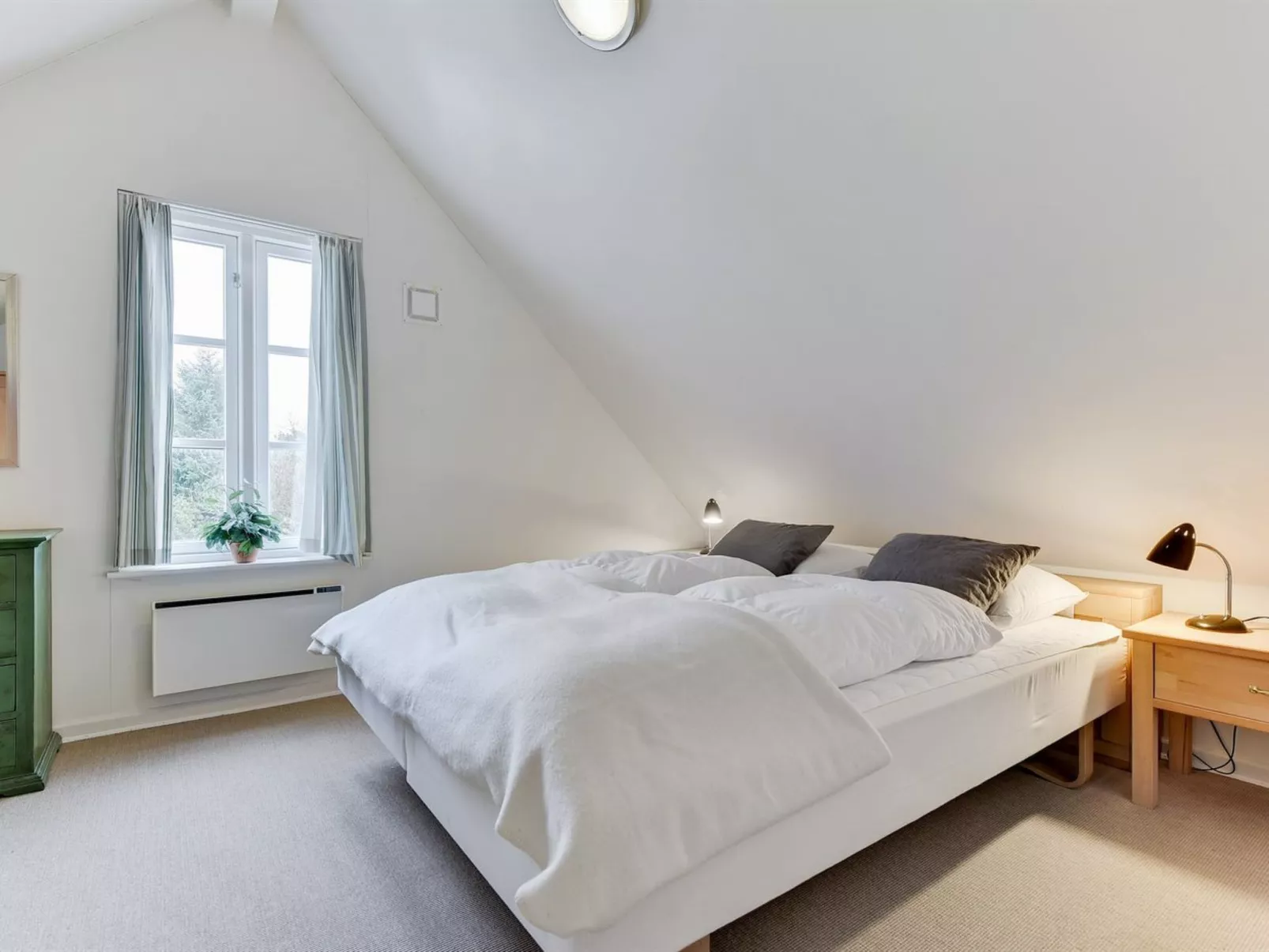 "Thoran" -  from the sea-Inside