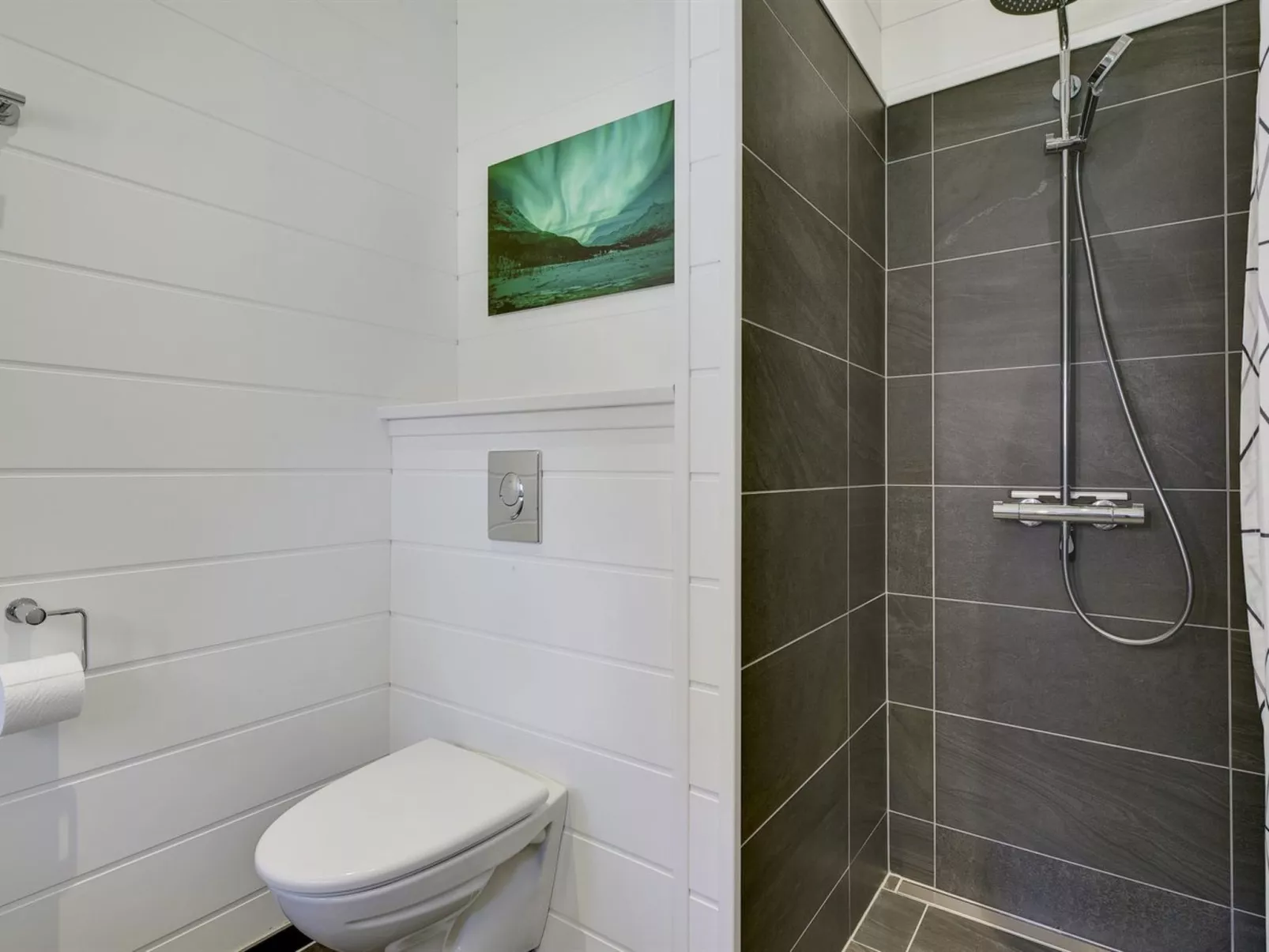 "Tea" - 2.7km from the sea-Dedans