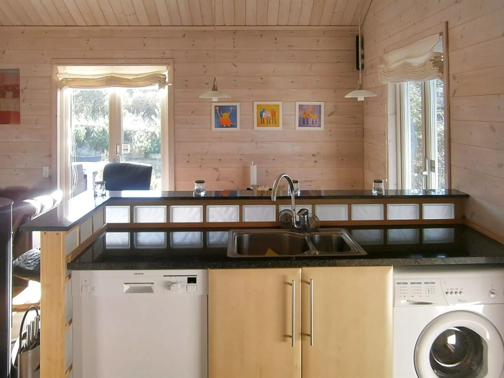 "Lewe" - 150m from the sea-Drinnen