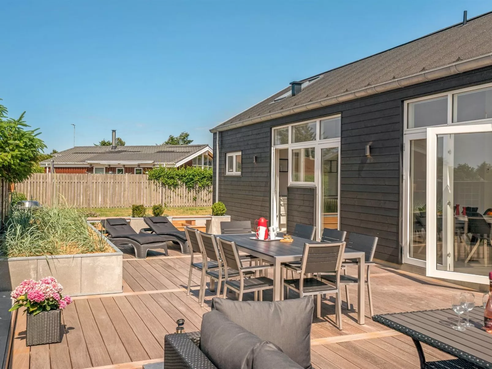 "Erk" - 700m from the sea-Outside