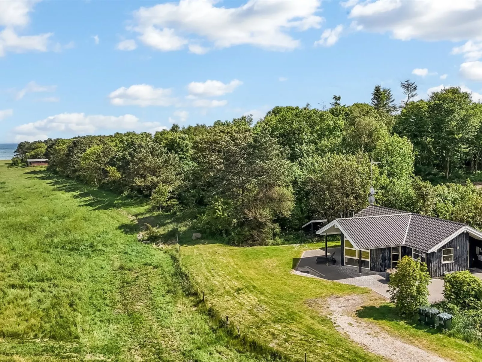 "Thorman" - 75m from the sea-Outside