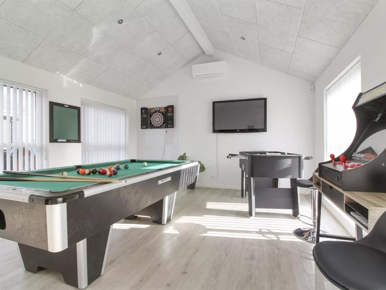 "Dwerg" - 1.5km from the sea-Inside