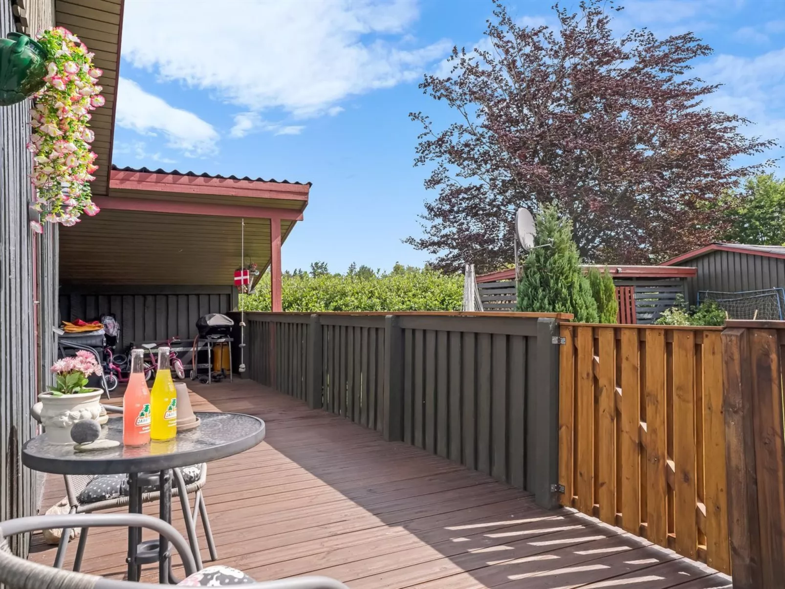 "Aima" - 400m from the sea-Outside