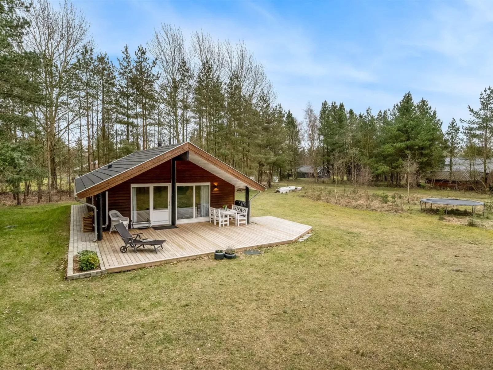 "Aman" - 700m to the fjord-Outside