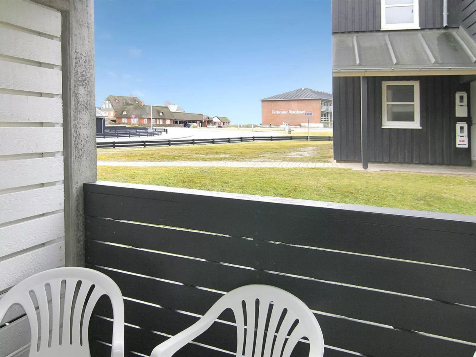 "Else" - 100m from the sea-Draußen