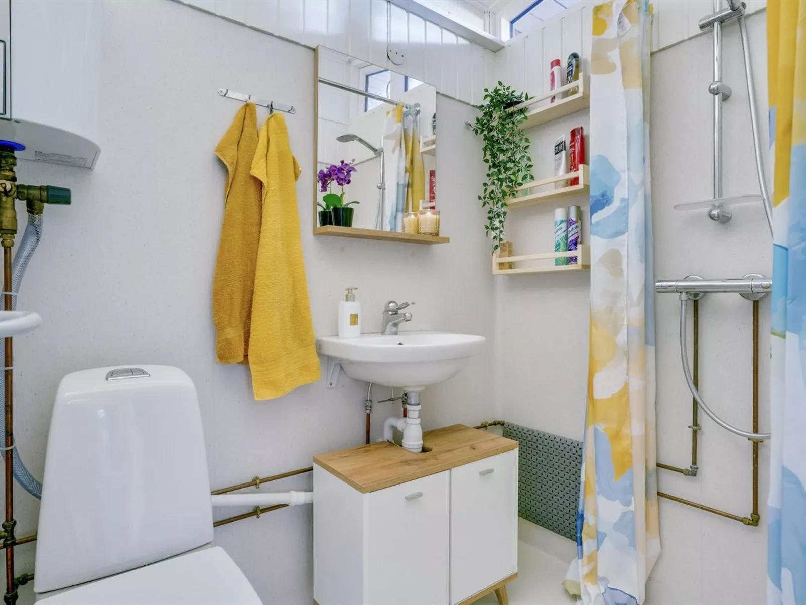 "Calli" - 400m to the fjord-Dedans