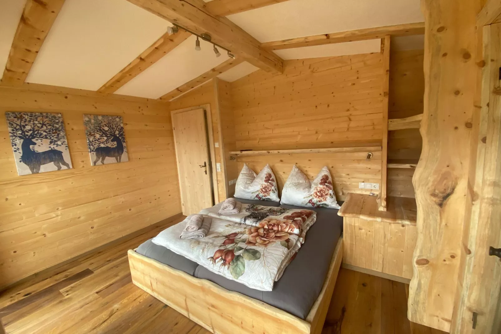 Ferienhaus Hirschbichlalm 8 Personen-Bedroom