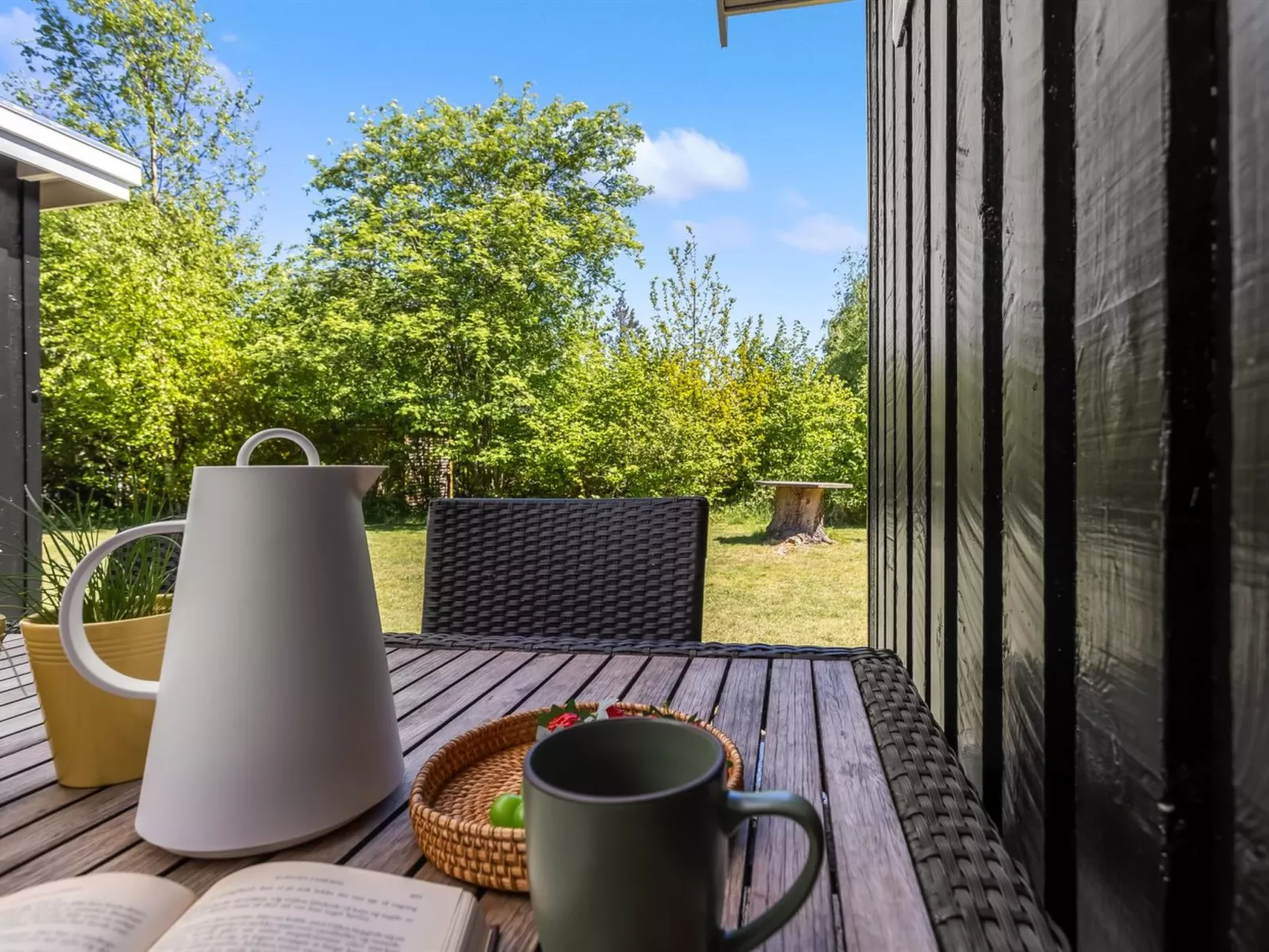 "Rustam" - 600m from the sea-Outside