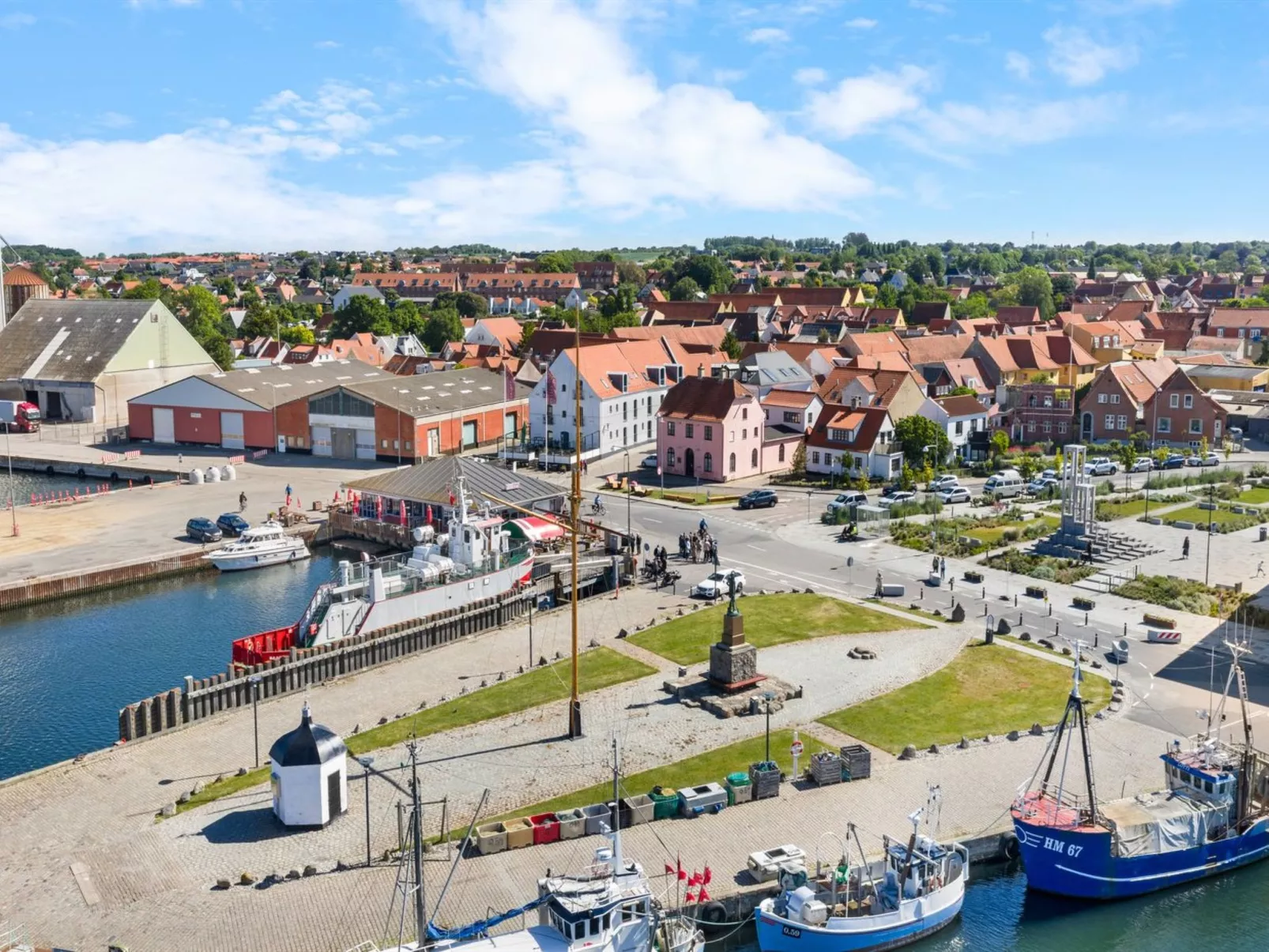 "Gaby" - 250m from the sea-Draußen