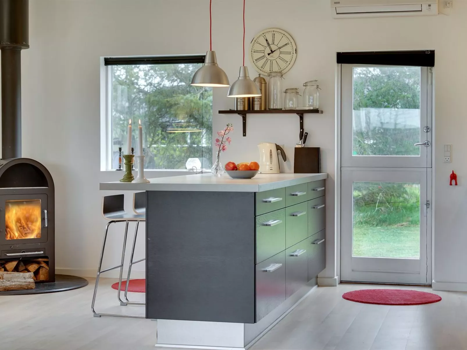 "Aarthi" - 637m from the sea-Dedans